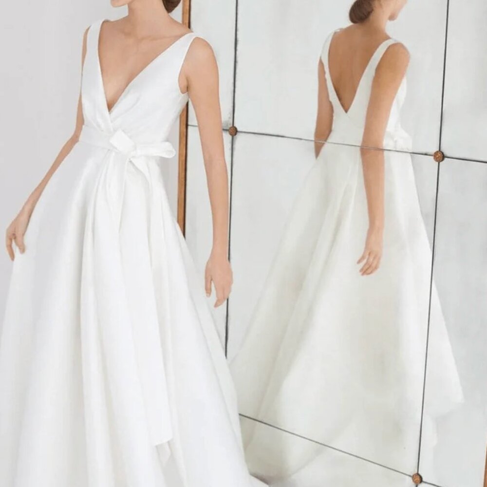 Carolina Herrera Gardenia Wedding Dress